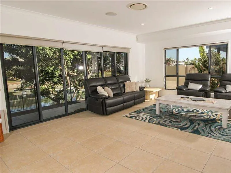 Casa vacanze Maureen Waterfront Beach House Broadbeach Waters Australia