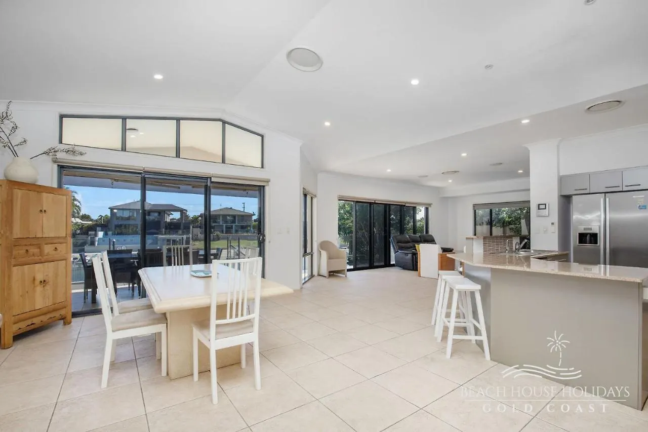 Casa vacanze Maureen Waterfront Beach House Broadbeach Waters
